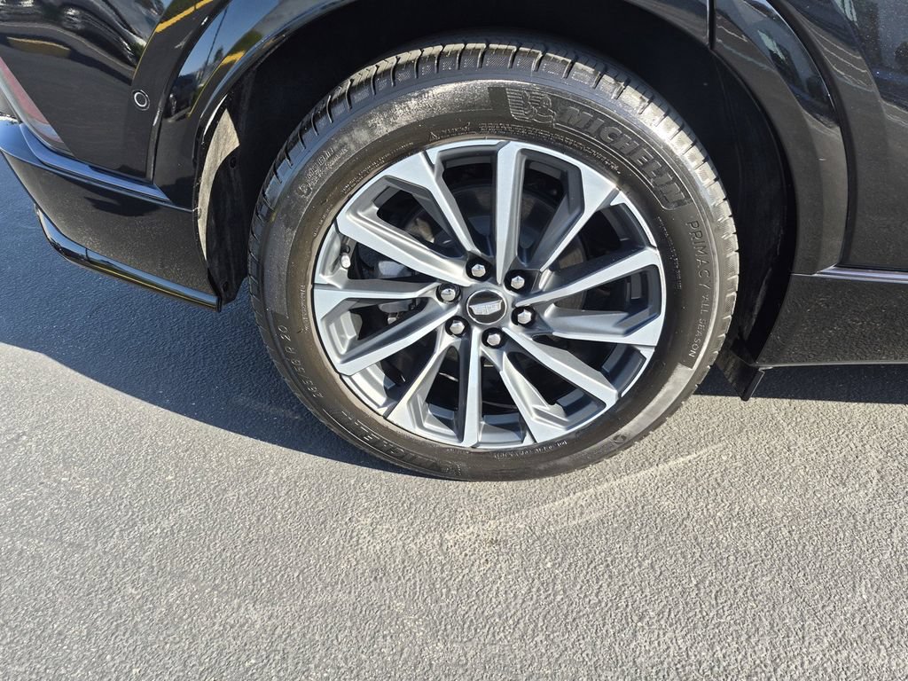 Used 2024 Cadillac Lyriq Sport RWD image 9