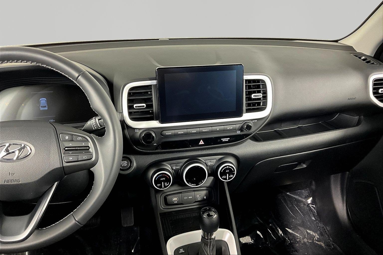New 2026 Hyundai Venue SEL FWD image 11