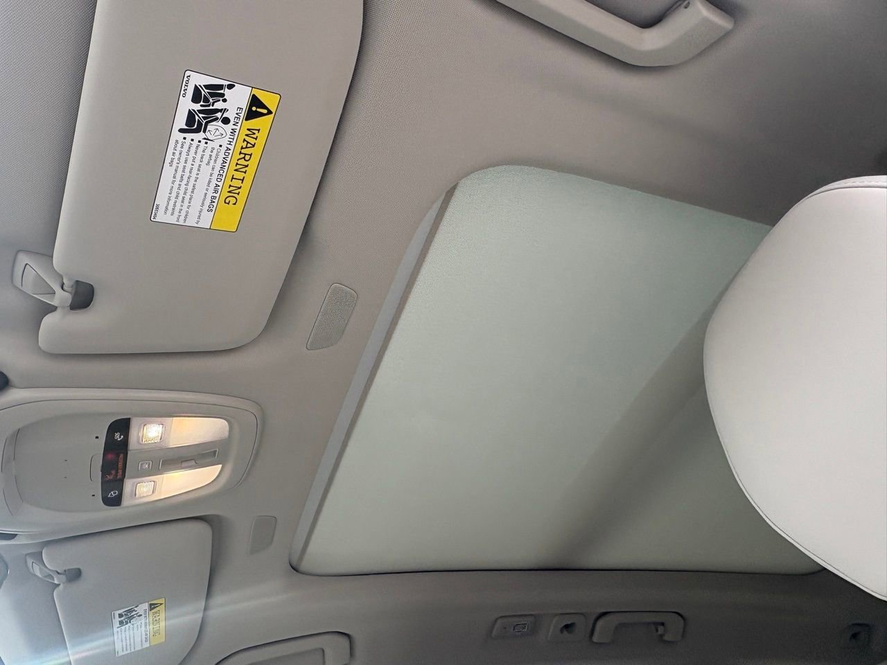 New 2026 Volvo XC60 B5 Ultra w/ Protection Package Premier image 18