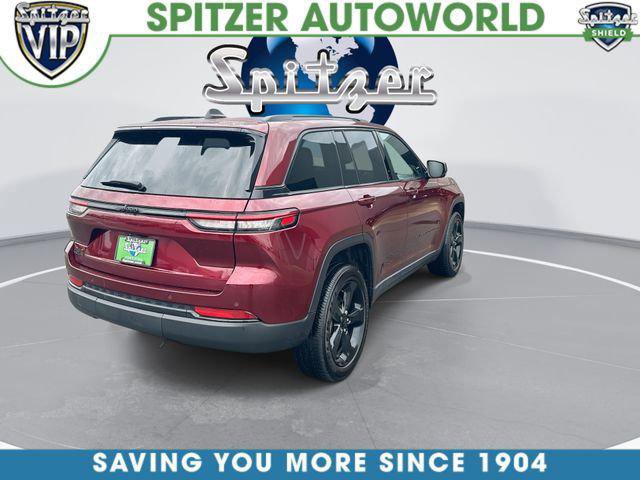 Certified 2024 Jeep Grand Cherokee Altitude image 9