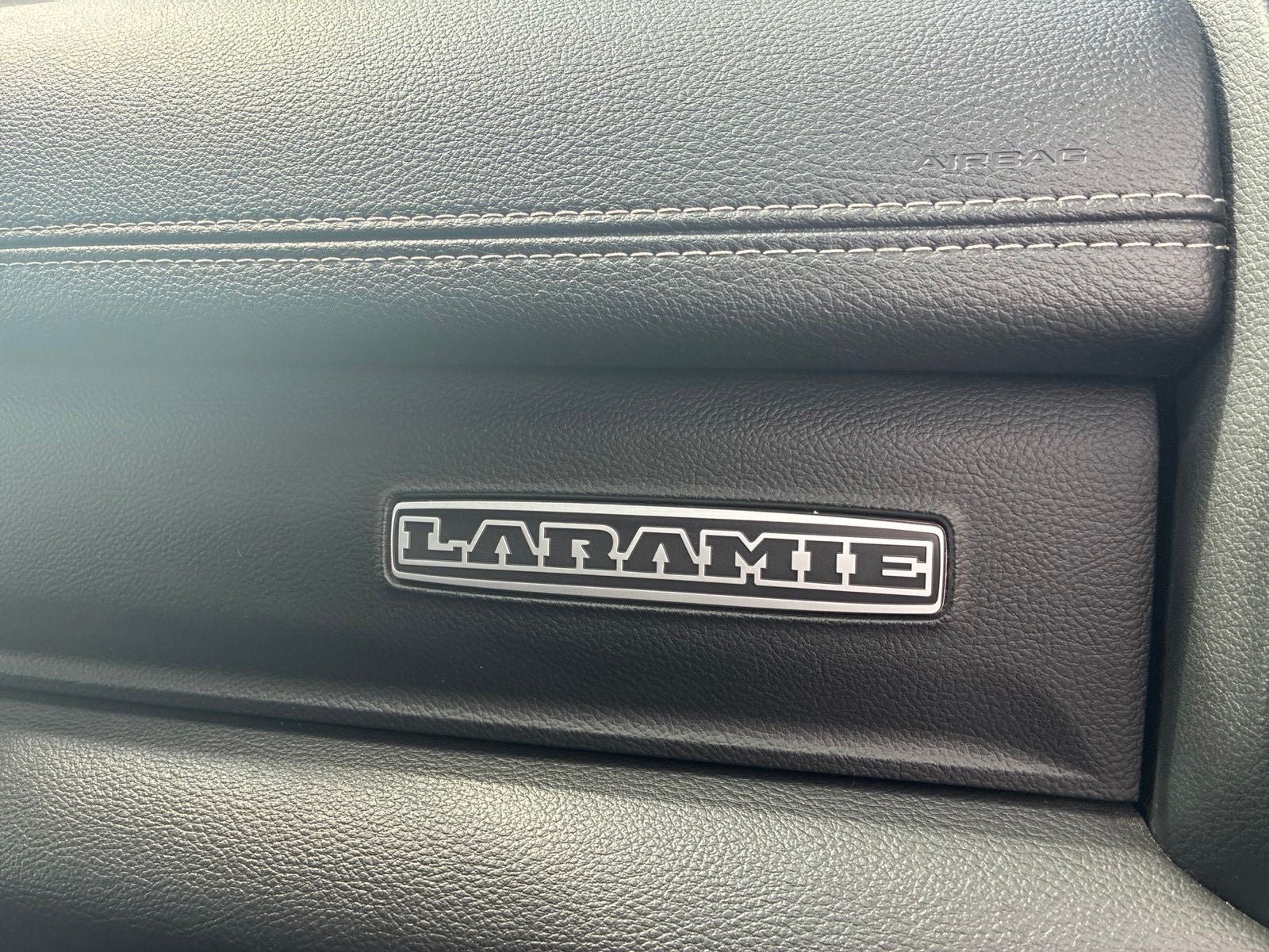 Used 2022 RAM 1500 Laramie w/ Sport Appearance Package AWD/4WD image 20