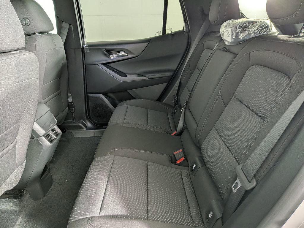New 2026 Chevrolet Equinox LT image 31