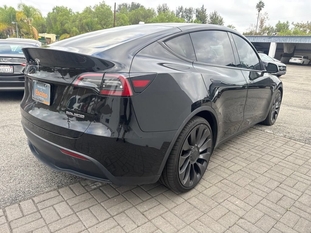 Used 2021 Tesla Model Y Performance AWD/4WD image 5