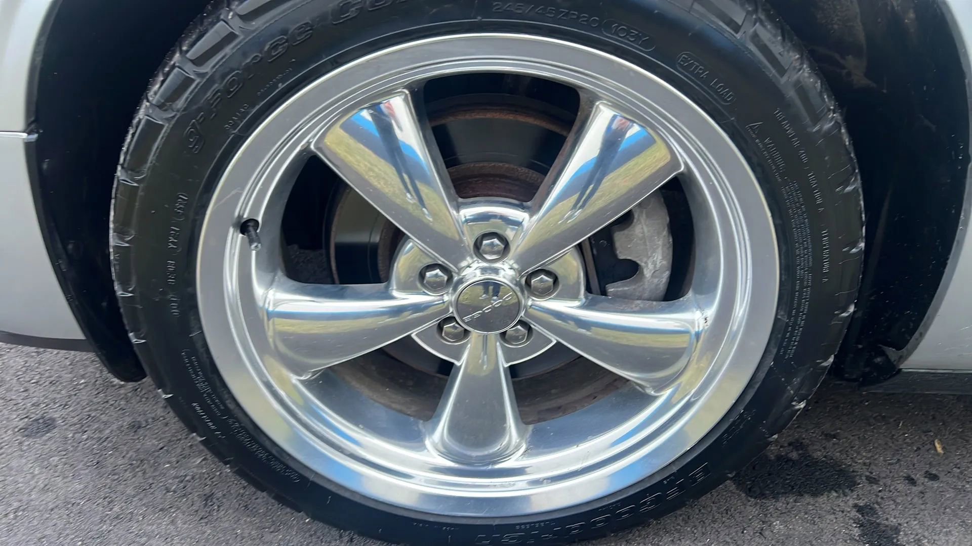 Used 2012 Dodge Challenger R/T image 26