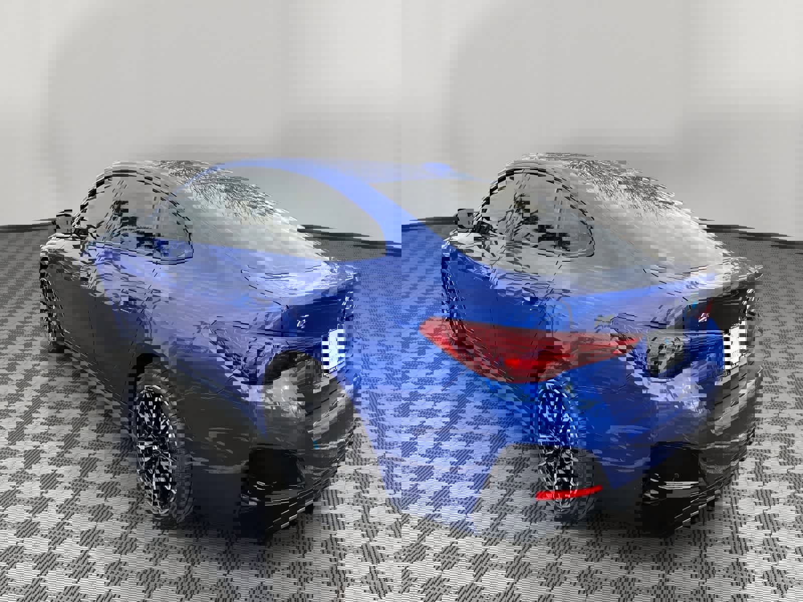 Certified 2025 BMW i4 M50 w/ Premium Package image 5