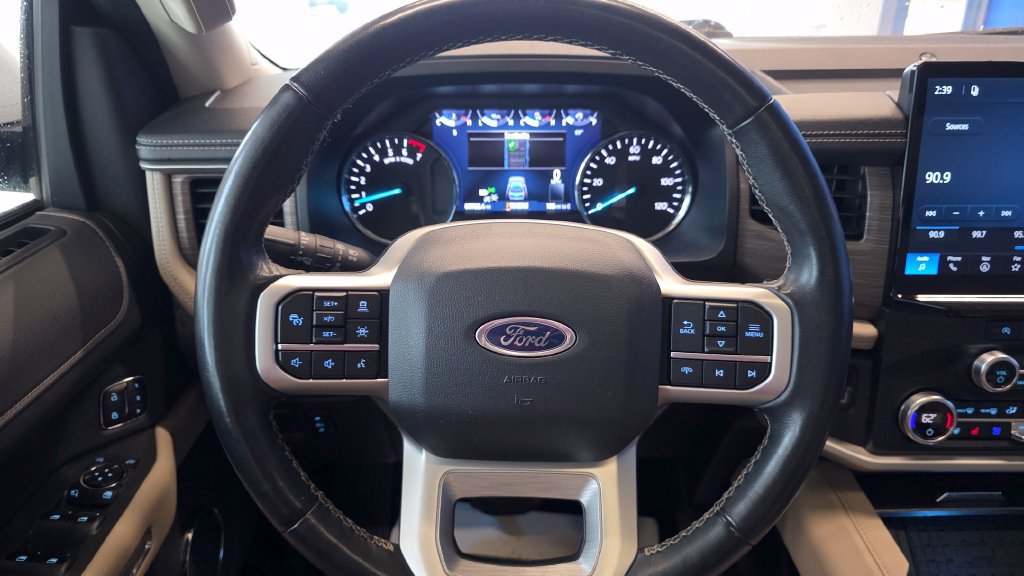 Used 2024 Ford Expedition Limited AWD/4WD image 30