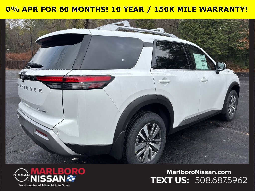 New 2025 Nissan Pathfinder SL image 7