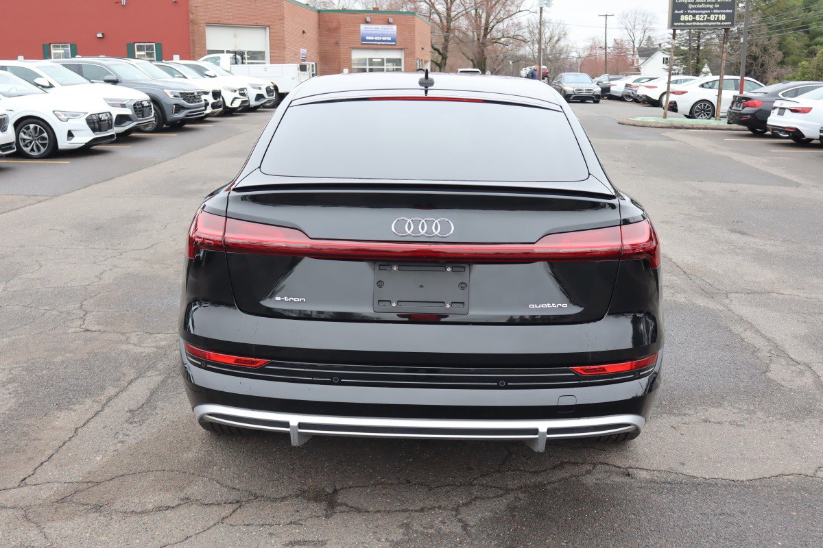Used 2021 Audi e-tron Premium image 6