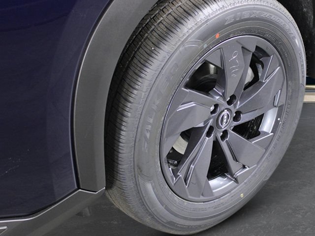 New 2026 Nissan Rogue SV FWD image 9