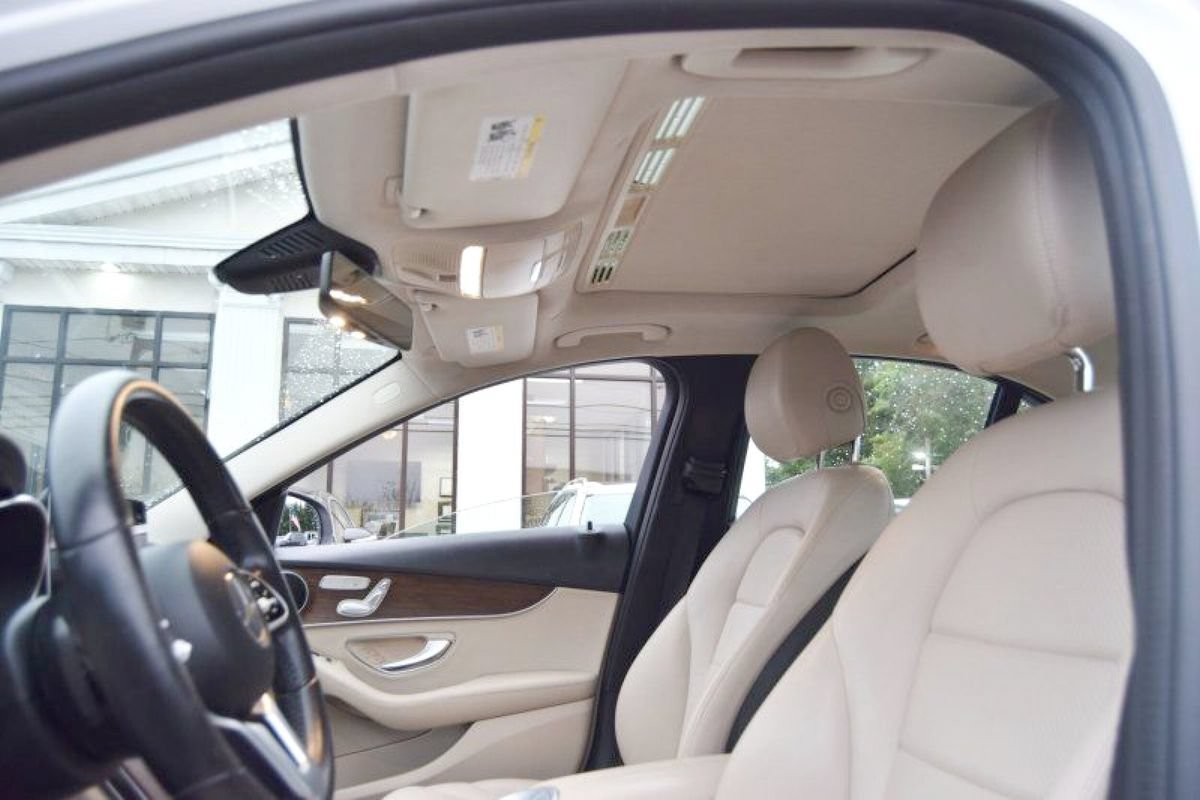 Used 2021 Mercedes-Benz C 300 Sedan image 17