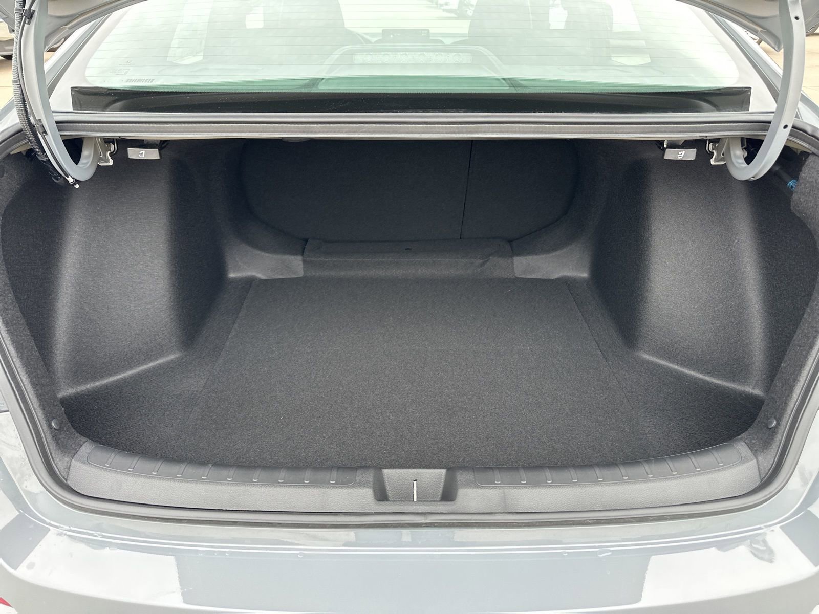 Used 2025 Honda Civic Sport image 14