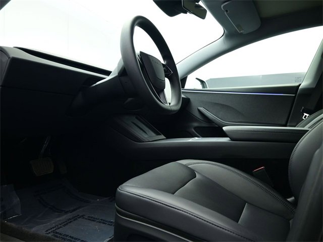 Used 2025 Tesla Model 3 Long Range image 13