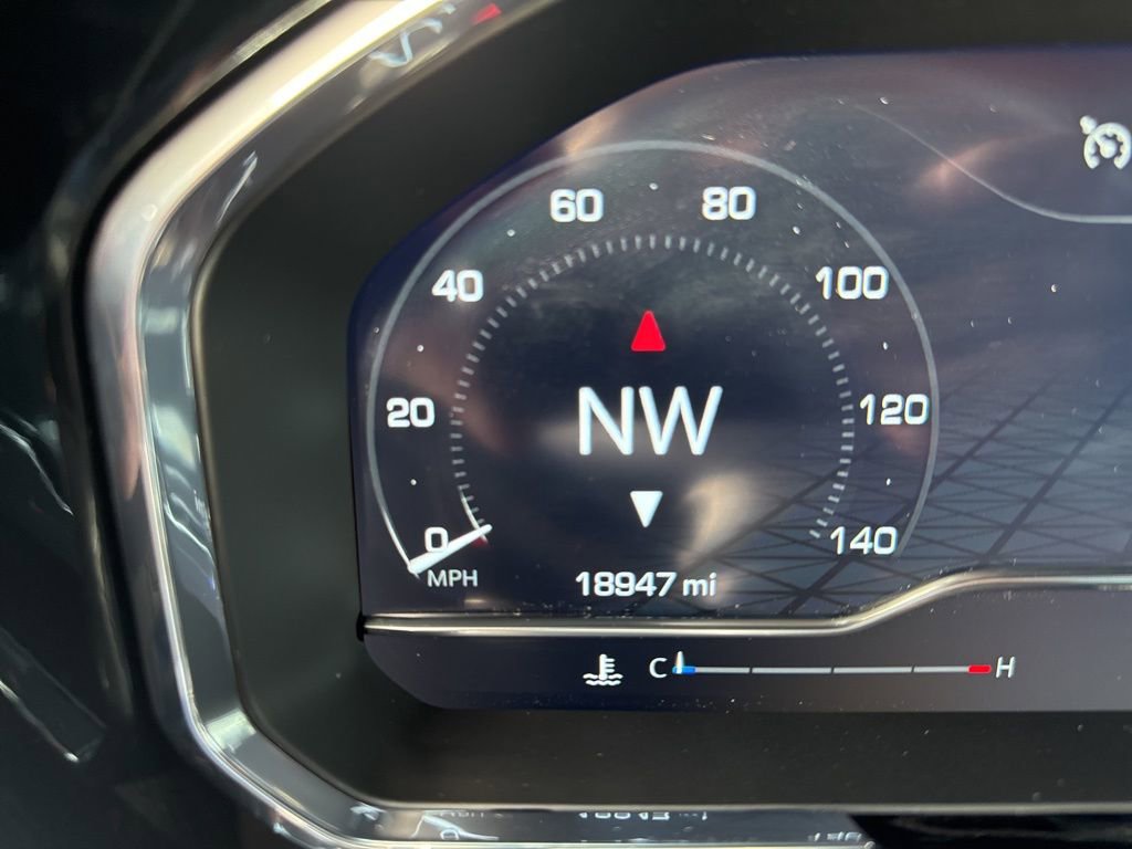 Used 2024 GMC Sierra 1500 SLE w/ X31 Off-Road Package image 23