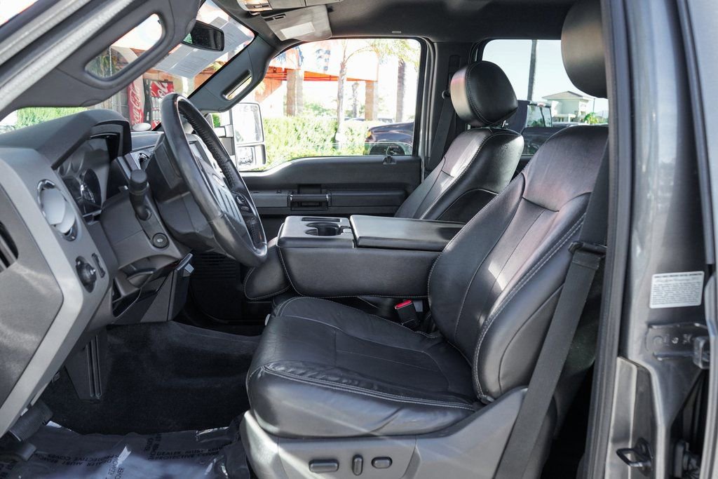 Used 2012 Ford F350 Lariat w/ Chrome Pkg image 16