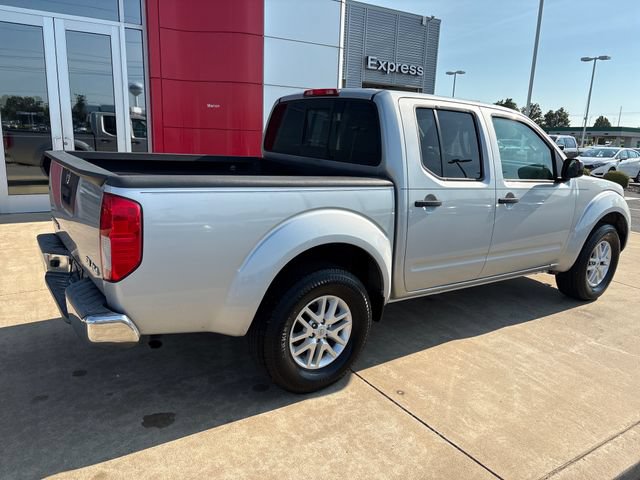 Used 2016 Nissan Frontier SV AWD/4WD image 5