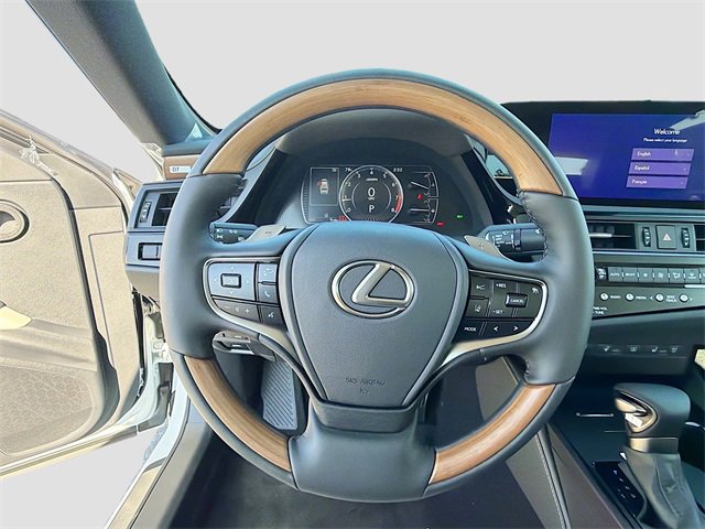 New 2025 Lexus ES 350 Ultra Luxury image 38