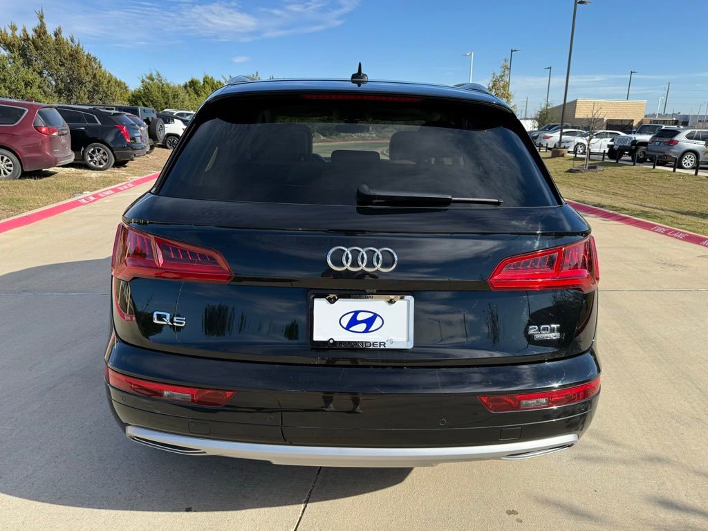 Used 2018 Audi Q5 2.0T Premium Plus w/ Premium Plus Package image 6