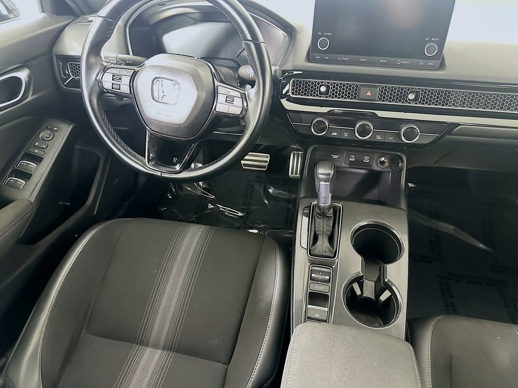 Used 2025 Honda Civic Sport image 17