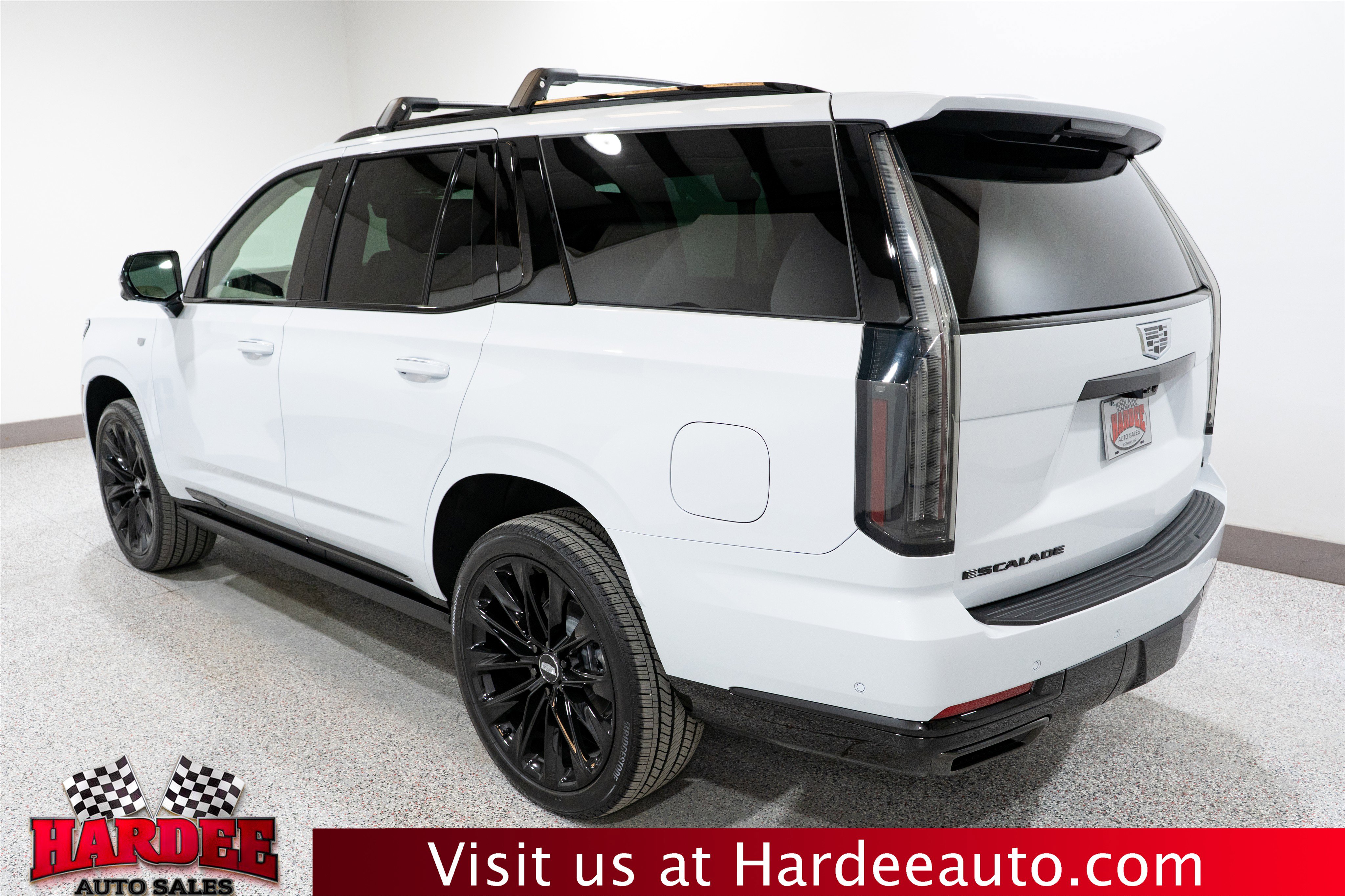 Used 2026 Cadillac Escalade Platinum Sport AWD/4WD image 3