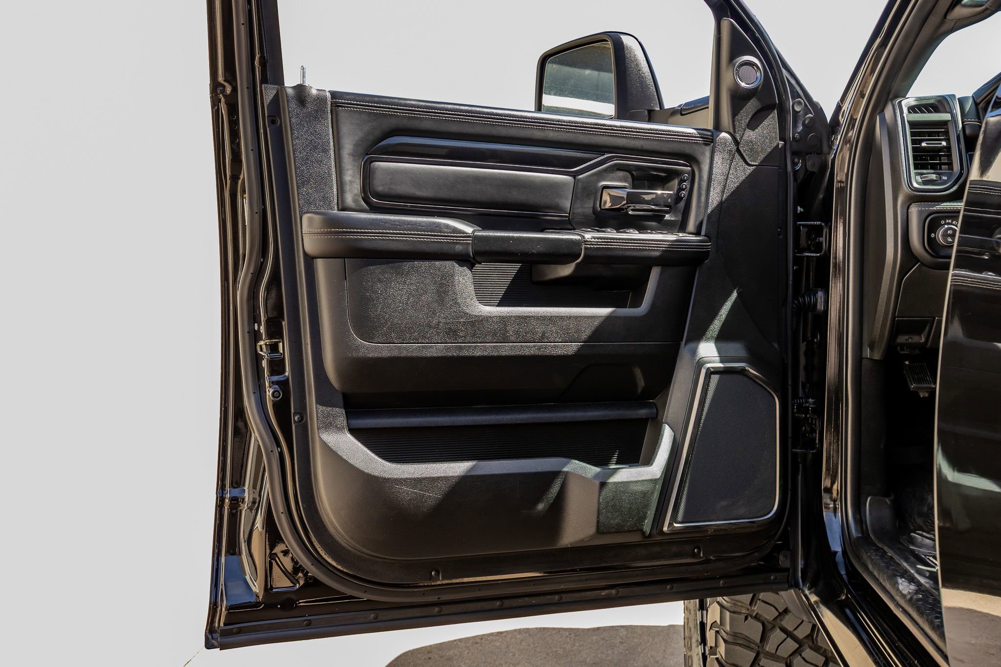 Used 2023 RAM 2500 Power Wagon w/ Level 2 Equipment Group image 35