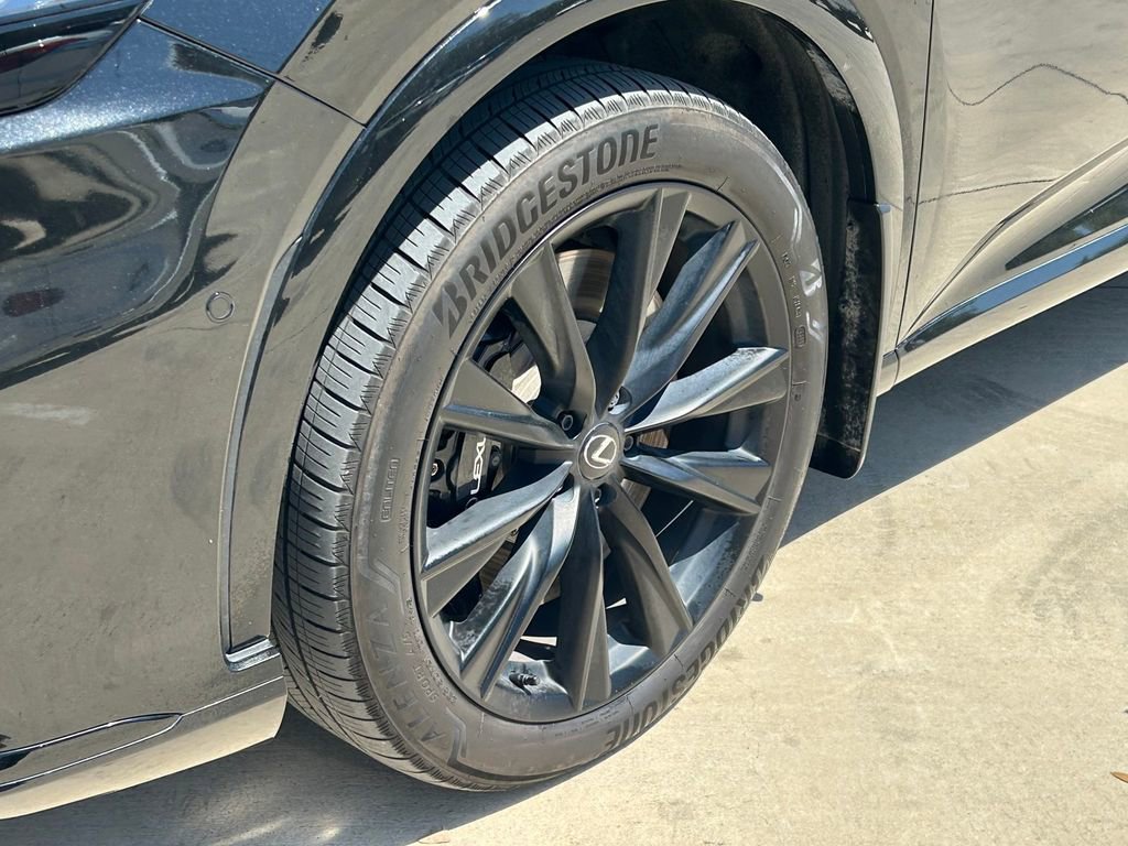 Used 2024 Lexus RX 500h F Sport w/ Convenience Package image 9