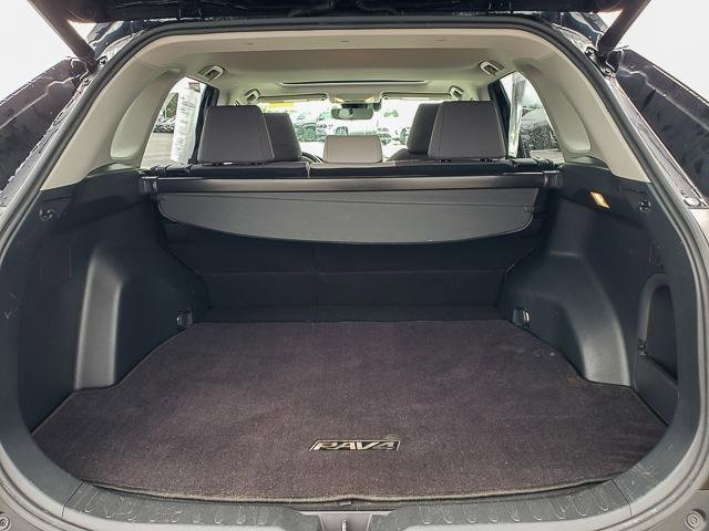 Used 2019 Toyota RAV4 XLE image 25