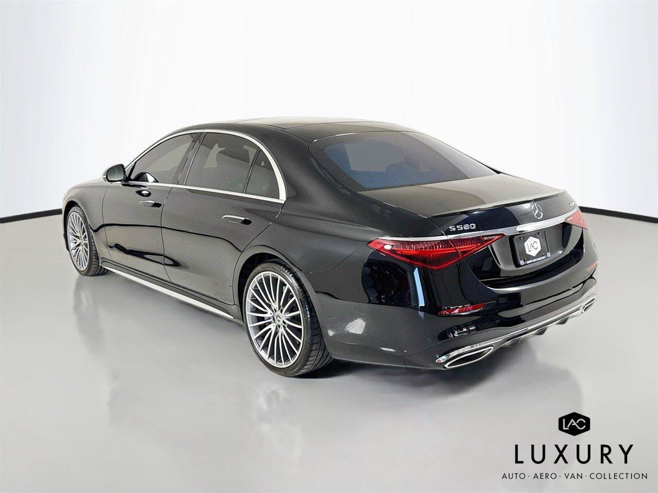 Used 2023 Mercedes-Benz S 500 4MATIC image 7