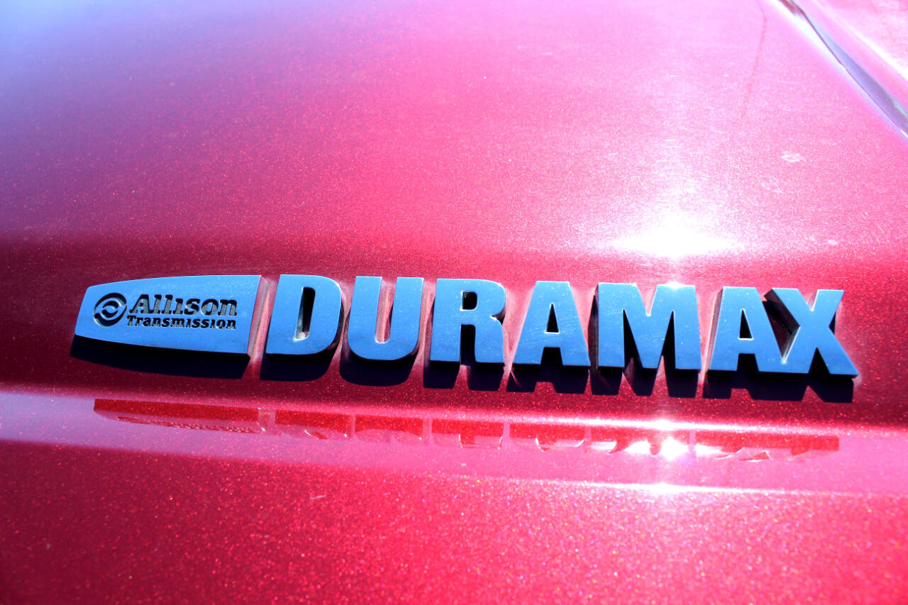 Used 2015 GMC Sierra 2500 Denali w/ Duramax Plus Package image 3