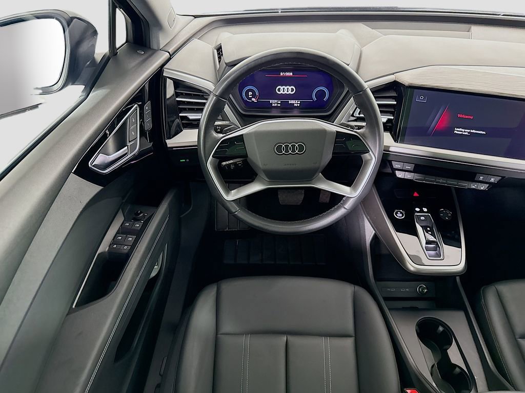Used 2023 Audi Q4 e-tron Premium Plus w/ Premium Plus RWD image 10