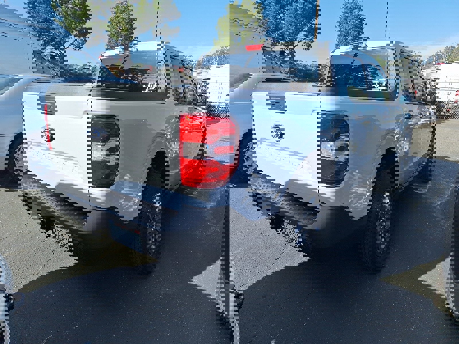 Used 2025 Ford Maverick XLT image 5