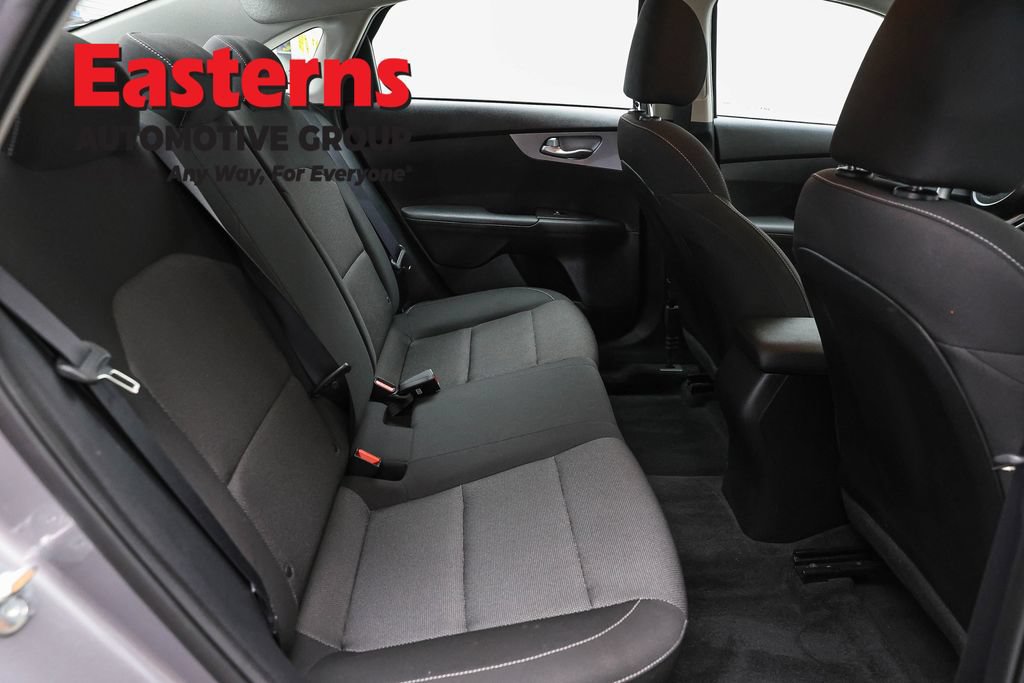 Used 2023 Kia Forte LXS w/ LXS Technology Package FWD image 25