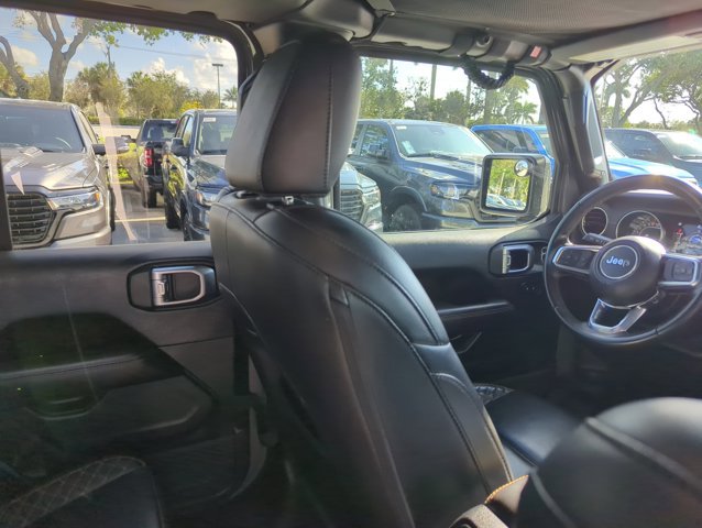 Used 2022 Jeep Gladiator Overland AWD/4WD image 23