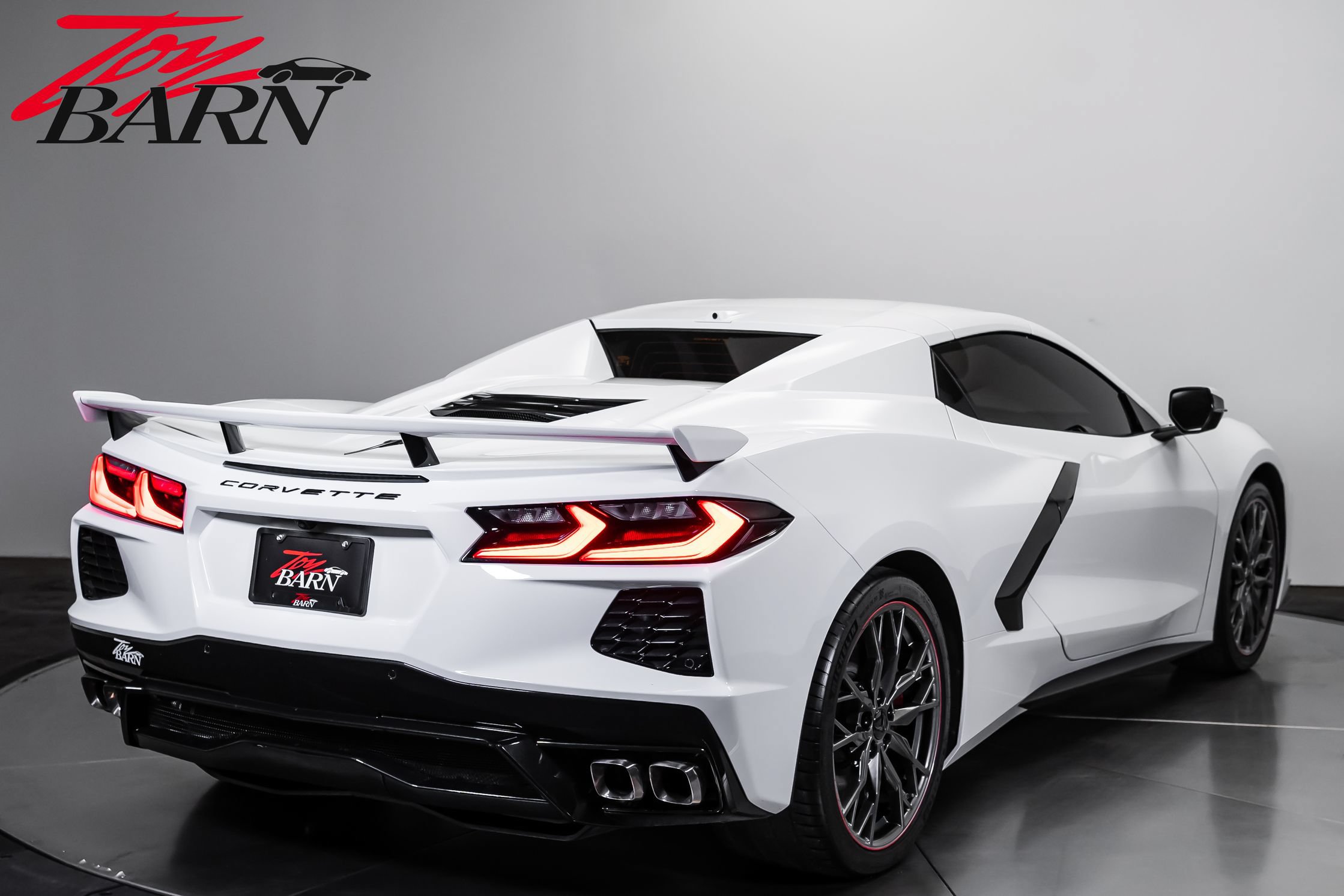 Used 2025 Chevrolet Corvette Stingray Preferred Conv w/ Z51 Performance Package RWD image 13