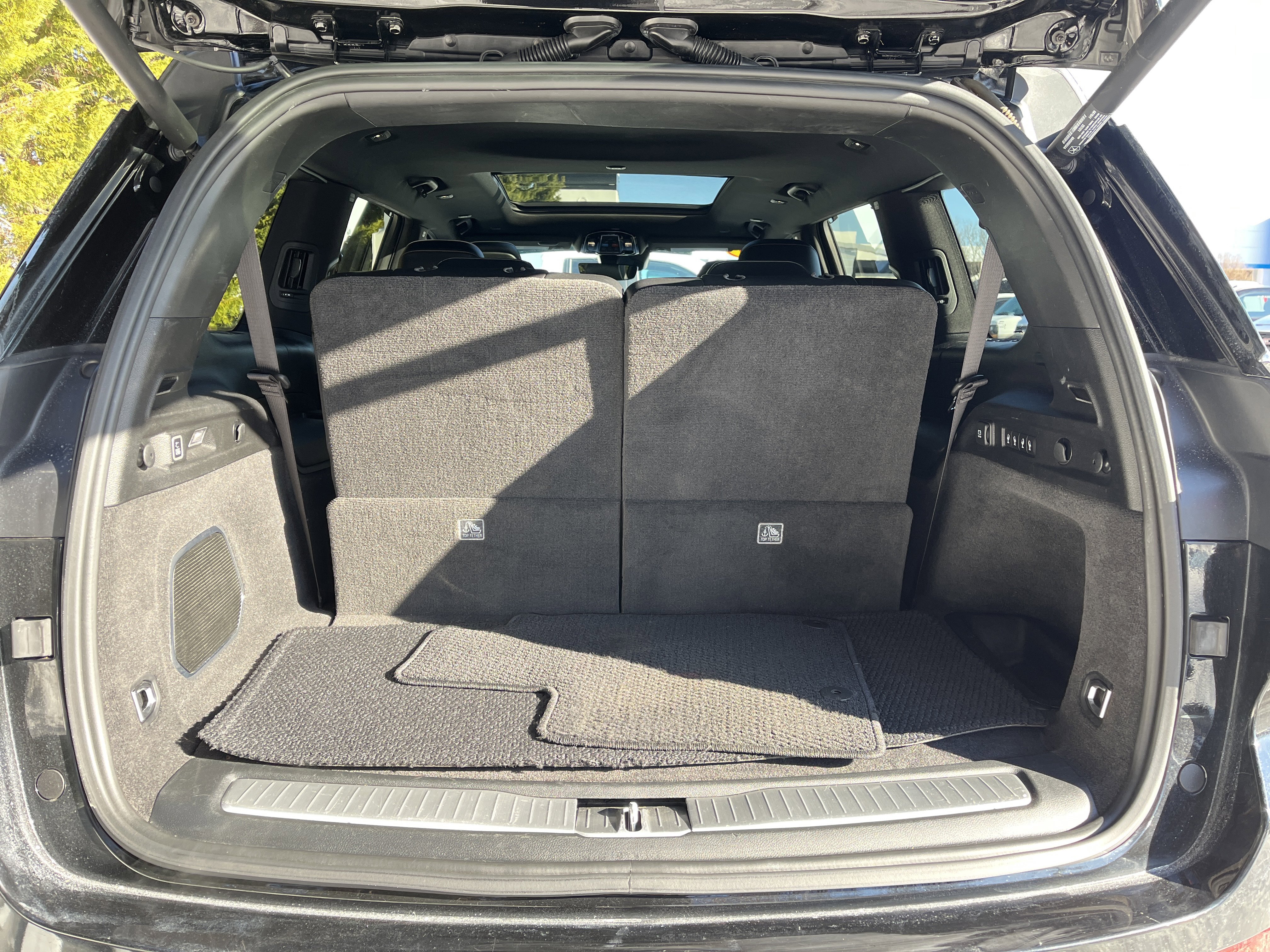 Used 2021 Jeep Grand Cherokee L Summit w/ Luxury Tech Group V image 33