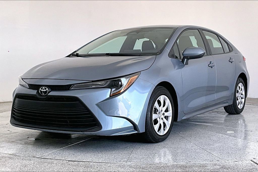 Used 2024 Toyota Corolla LE image 42
