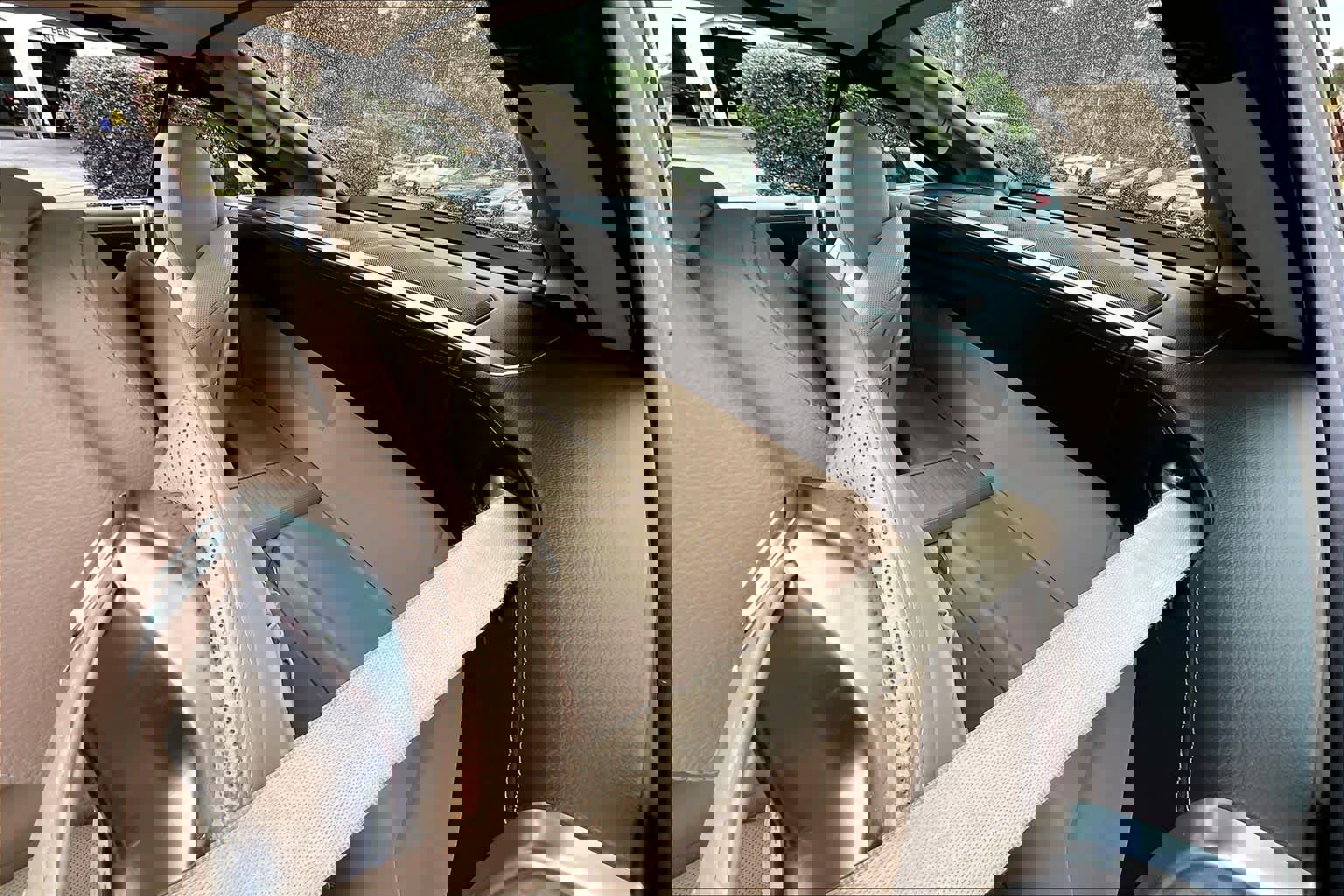 Used 2014 Mercedes-Benz SL 550 image 17