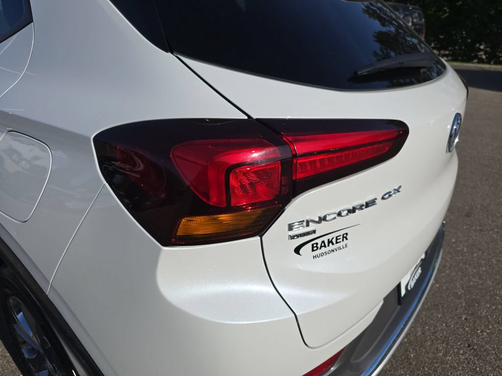 Used 2023 Buick Encore GX Essence w/ Experience Buick Package AWD/4WD image 37