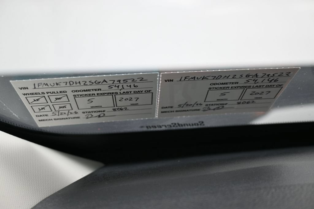 Used 2025 Ford Explorer Active RWD image 14
