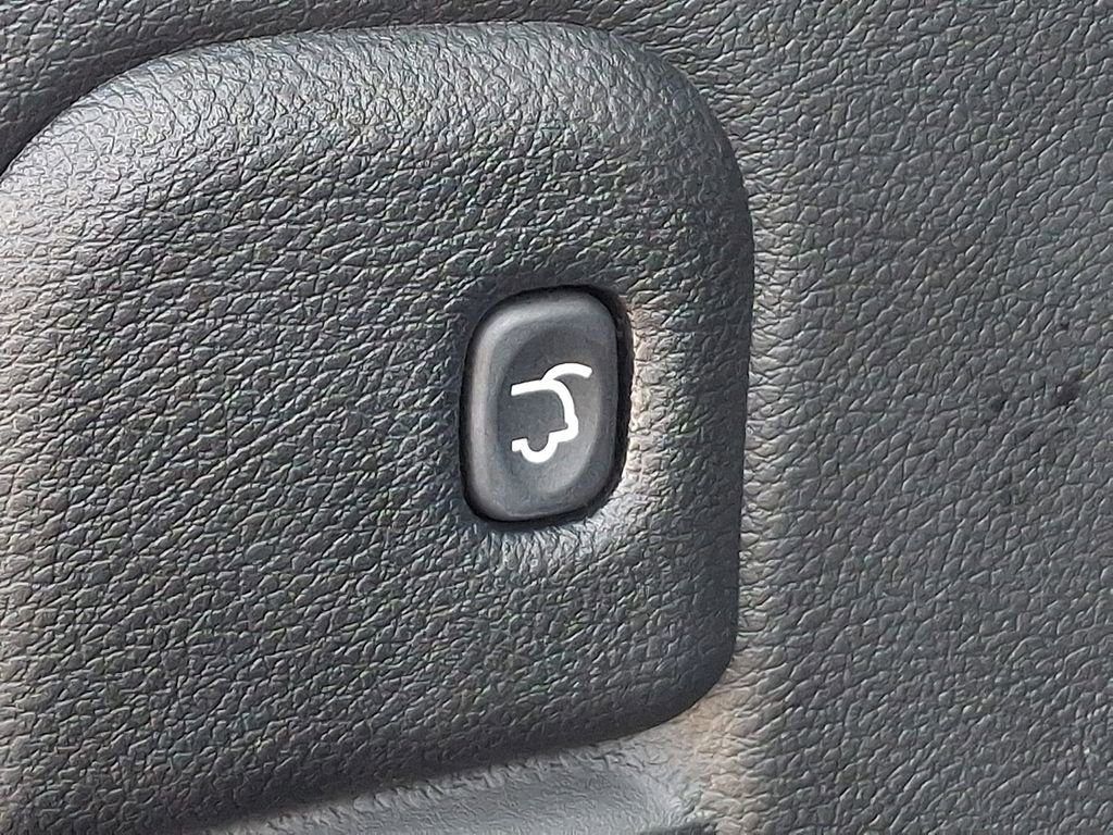 Used 2021 Jeep Grand Cherokee Limited AWD/4WD image 29