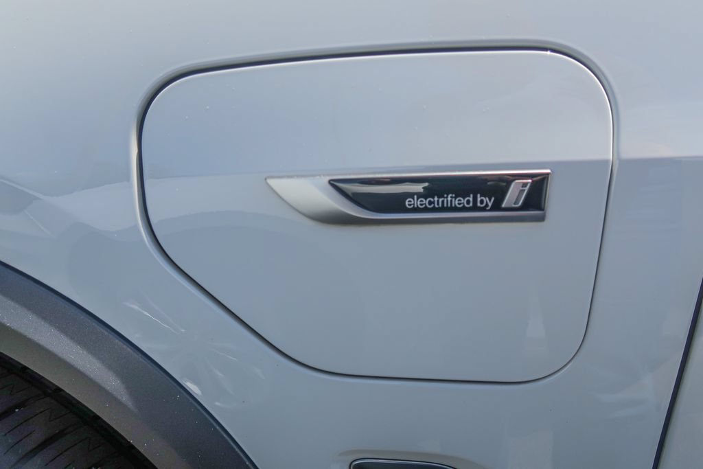 Used 2023 BMW X5 xDrive45e AWD/4WD image 41