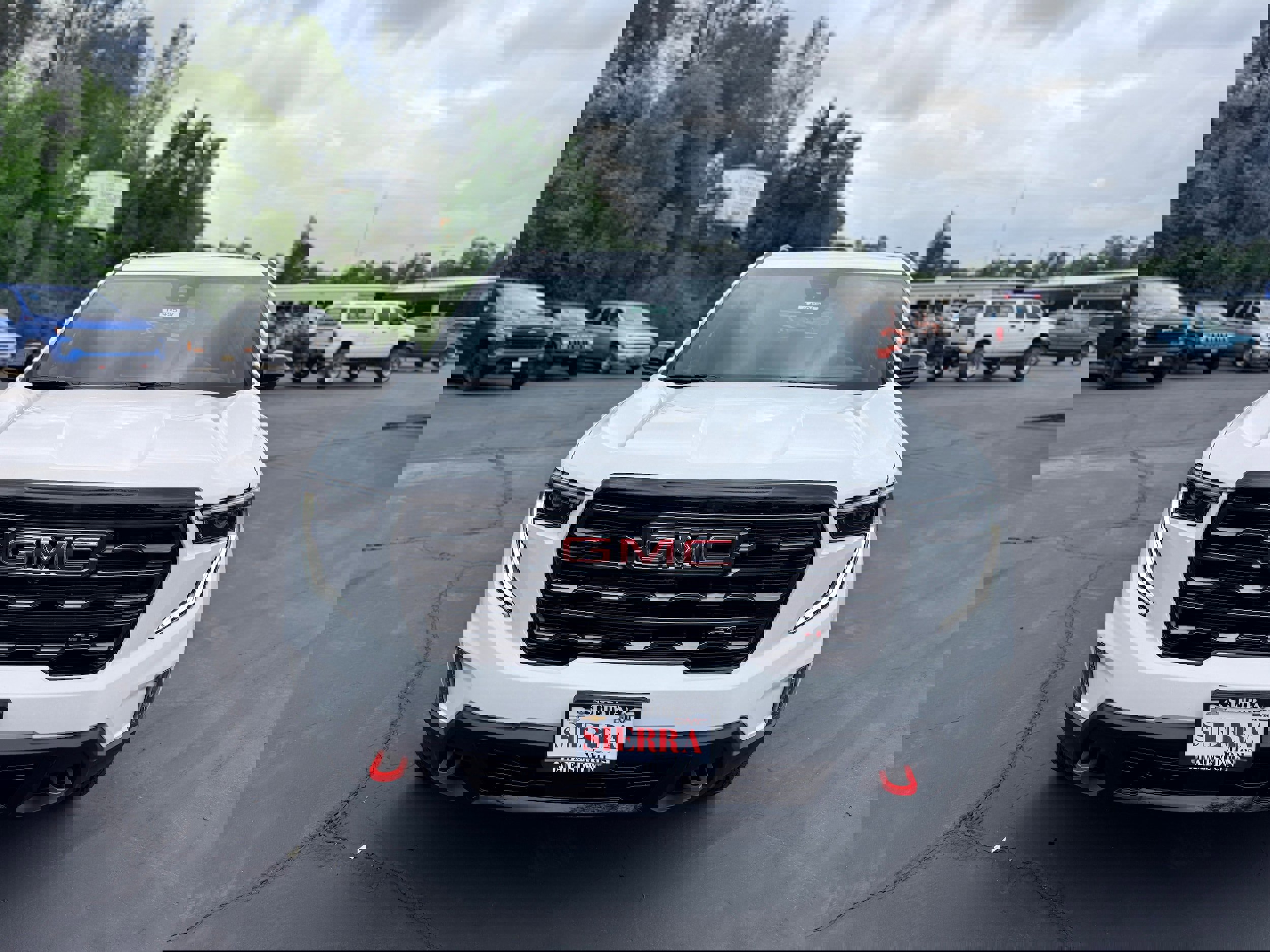 New 2026 GMC Acadia AT4 w/ LPO, Floor Liner Package image 2