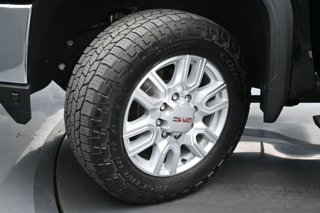 Used 2022 GMC Sierra 3500 SLT w/ SLT Convenience Package AWD/4WD image 23