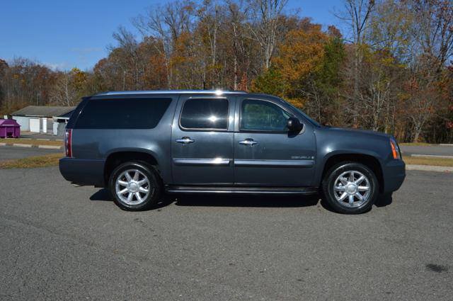 Used 2008 GMC Yukon XL Denali AWD/4WD image 4
