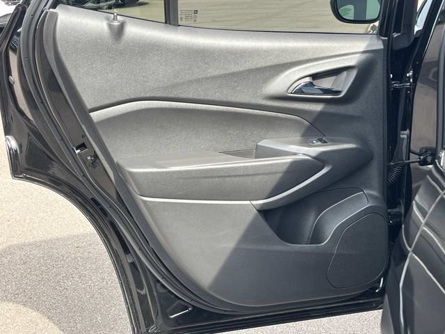 Certified 2025 Chevrolet Trax RS w/ Driver Confidence Package FWD image 18