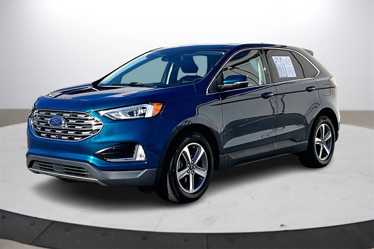 Used 2020 Ford Edge SEL w/ Convenience Package image 4