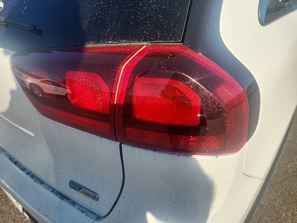 Used 2022 Kia Niro LX FWD image 13