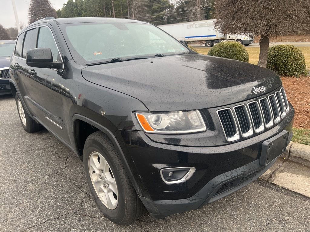Used 2015 Jeep Grand Cherokee Laredo w/ Quick Order Package 23E image 3