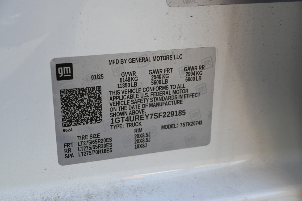 Certified 2025 GMC Sierra 2500 Denali AWD/4WD image 29
