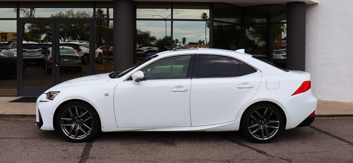 Used 2018 Lexus IS 300 F Sport w/ F Sport Package RWD image 8