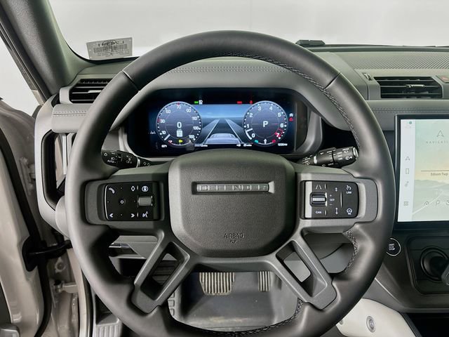 New 2026 Land Rover Defender 130 X-Dynamic SE image 12
